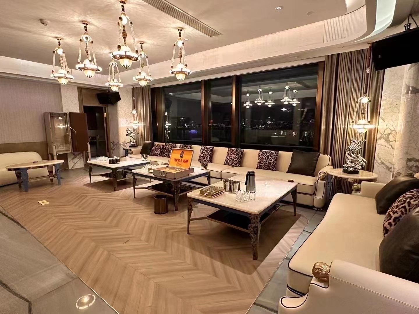 绥化小时场ktv推荐小时场ktv有哪些-海伦市ktv预定